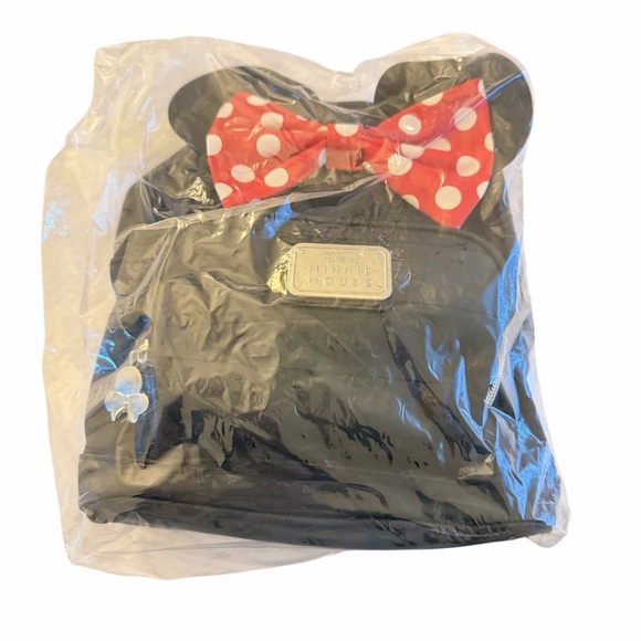 New BUNDLE Mini Mouse Disney Licensed Backpack & Amenities NWT - Picture 7 of 14